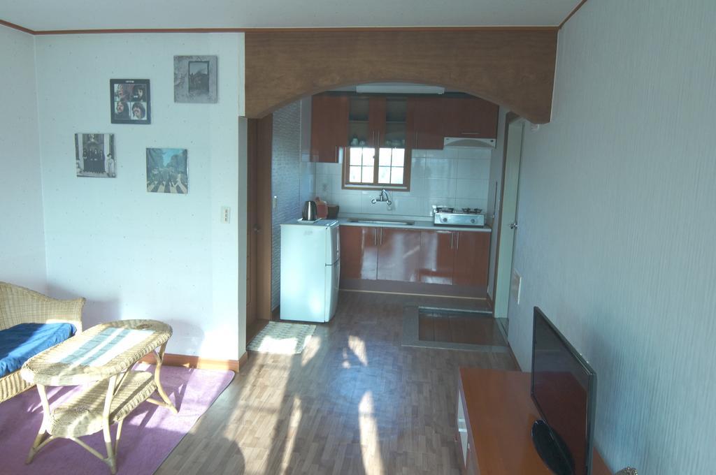 Yerae Pension Seogwipo Exterior foto